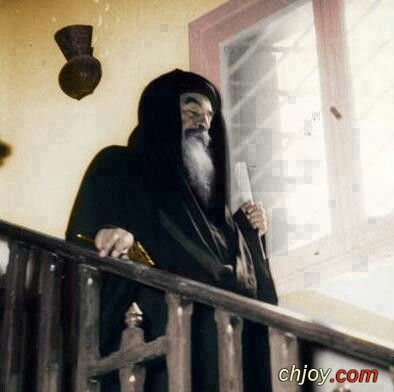 Pope Kyrillos VI |     